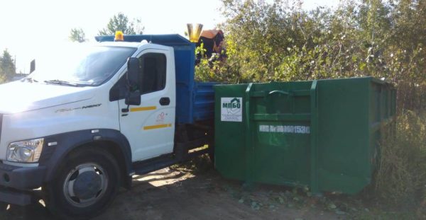 СПБ ГУП «Завод МПБО-2» приняло участие в акции «Генеральная уборка страны»